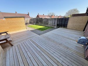 Pooltown Road Whitby